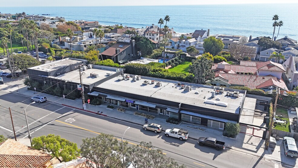 More Photos Of 23676-23712 Malibu Rd, Malibu Office For Lease
