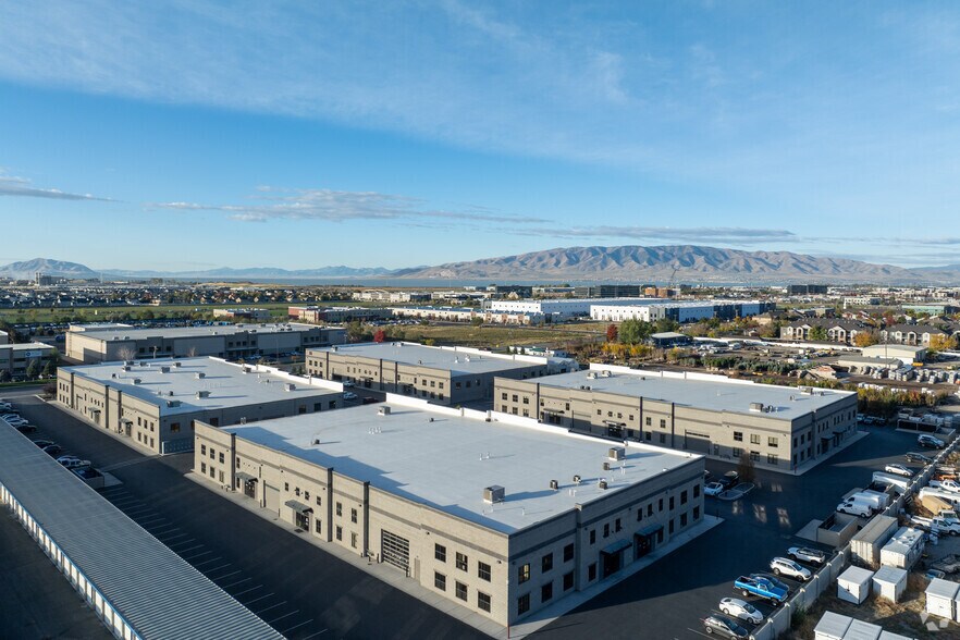 More Photos Of 564 W 700 S, Pleasant Grove Warehouse For Lease