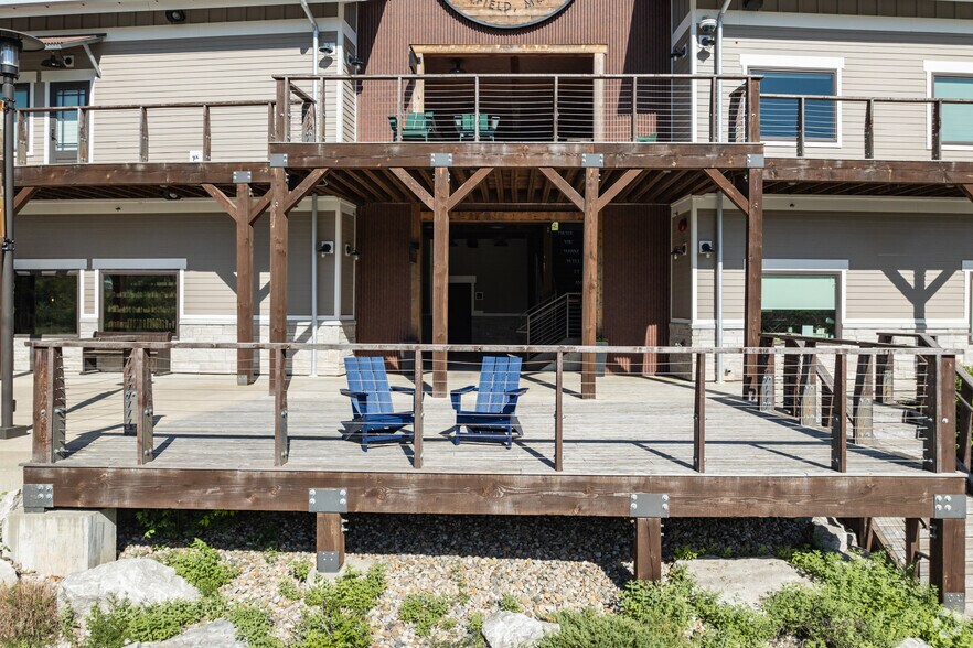 More Photos Of 4022 S Lone Pine Ave, Springfield Daycare Center For Lease