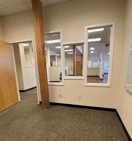 More Photos Of 200 N Greensboro St, Carrboro General Retail For Lease