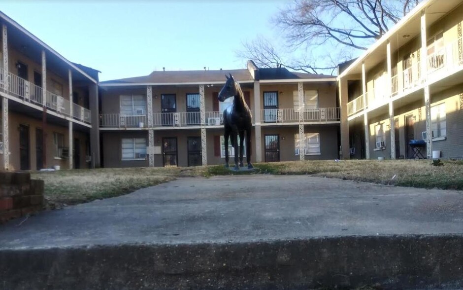 Primary Photo Of 685-689 Adams Ave, Memphis Apartments For Sale