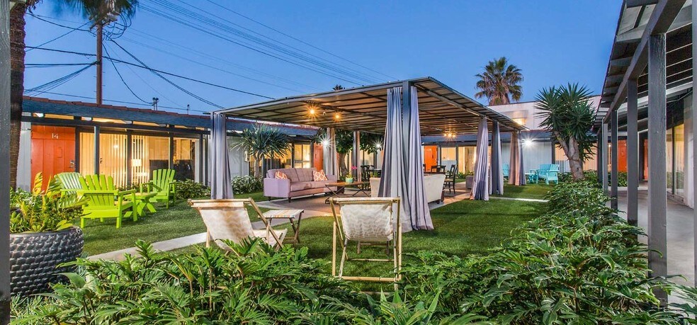 More Photos Of 4459 Fanuel St, San Diego Apartments For Sale