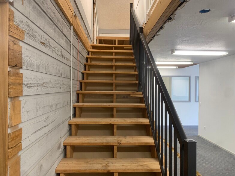 More Photos Of 510 E 5th Ave, Post Falls Freestanding For Lease