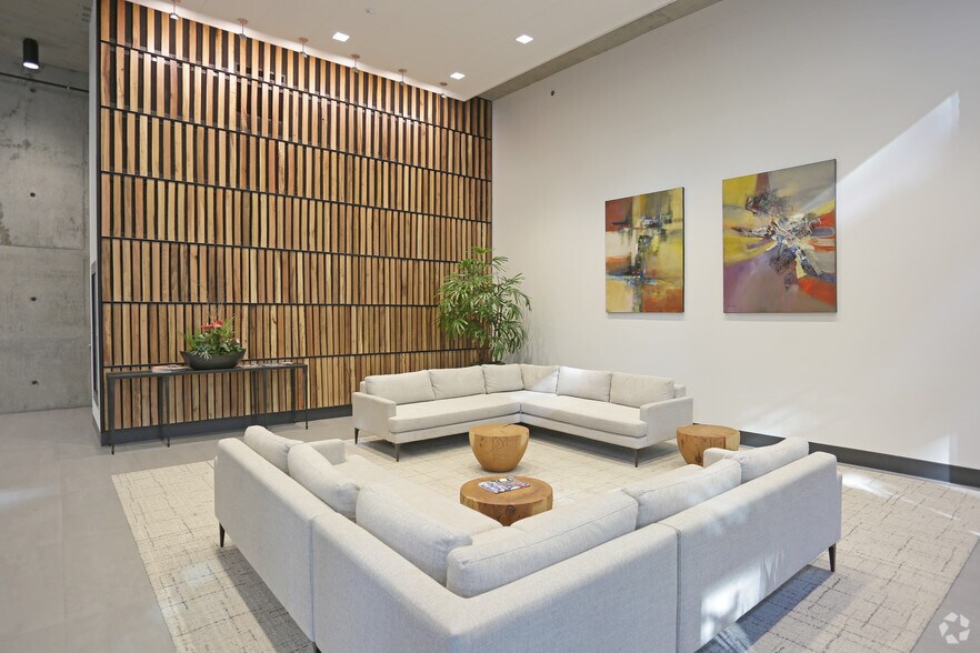 More Photos Of 1455 NW Irving St, Portland Office For Lease