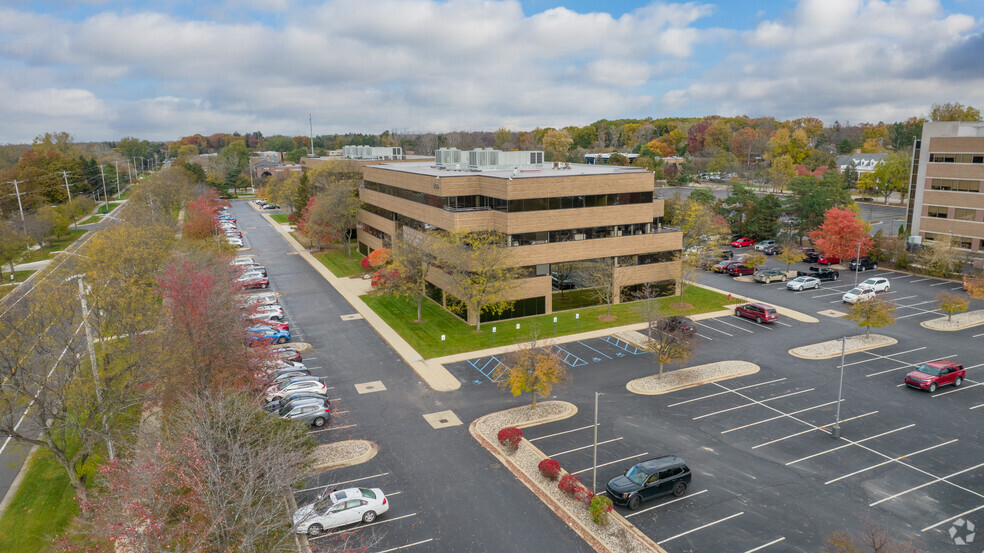 Primary Photo Of 1400 Abbot Rd, East Lansing Medical For Lease