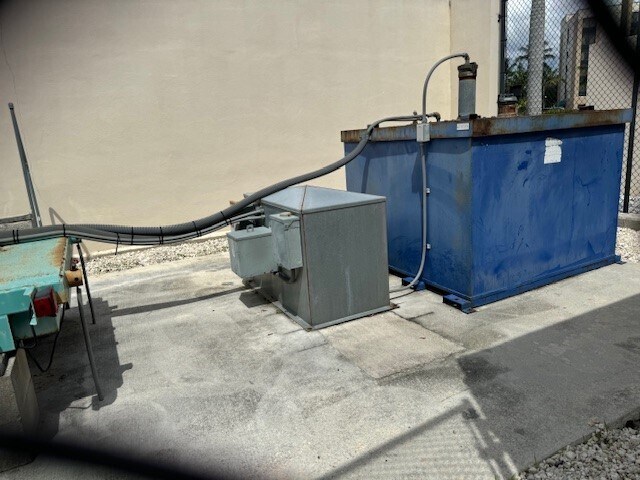 More Photos Of 3701 NW 82nd Ave, Doral Industrial For Lease