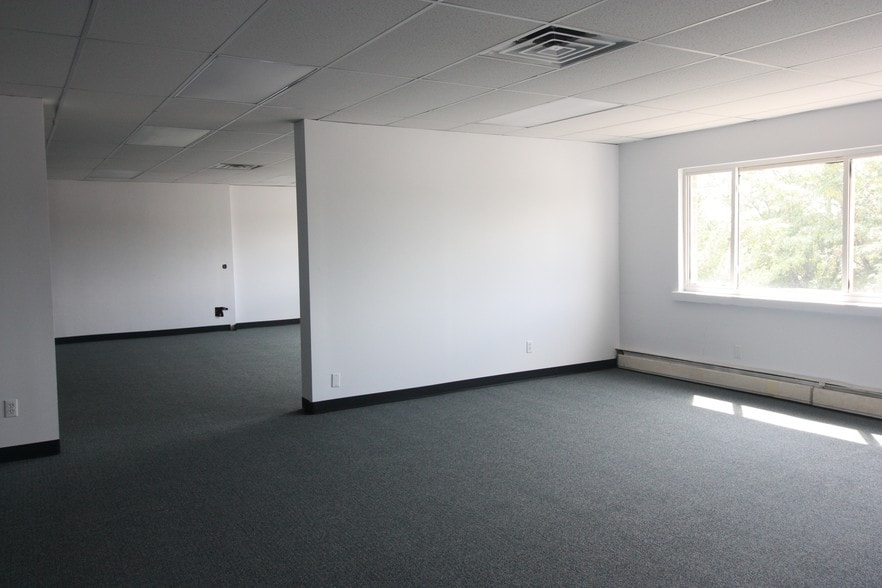 More Photos Of 4045 N Wadsworth Blvd, Wheat Ridge Office For Sale