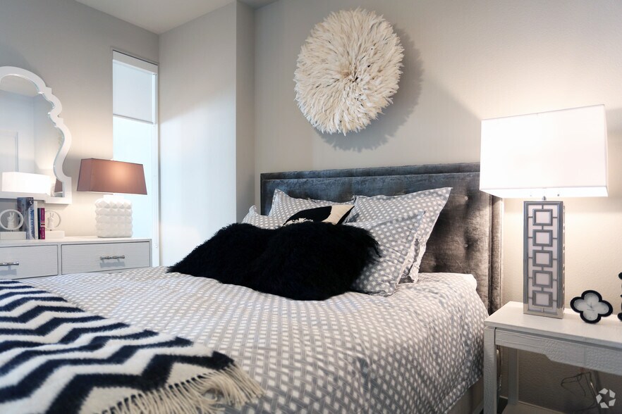 More Photos Of 750 S Grand Ave, Los Angeles Apartments For Lease