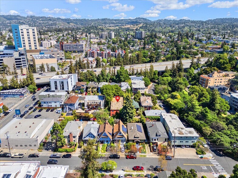 More Photos Of 31 Croxton Ave, Oakland Apartments For Sale