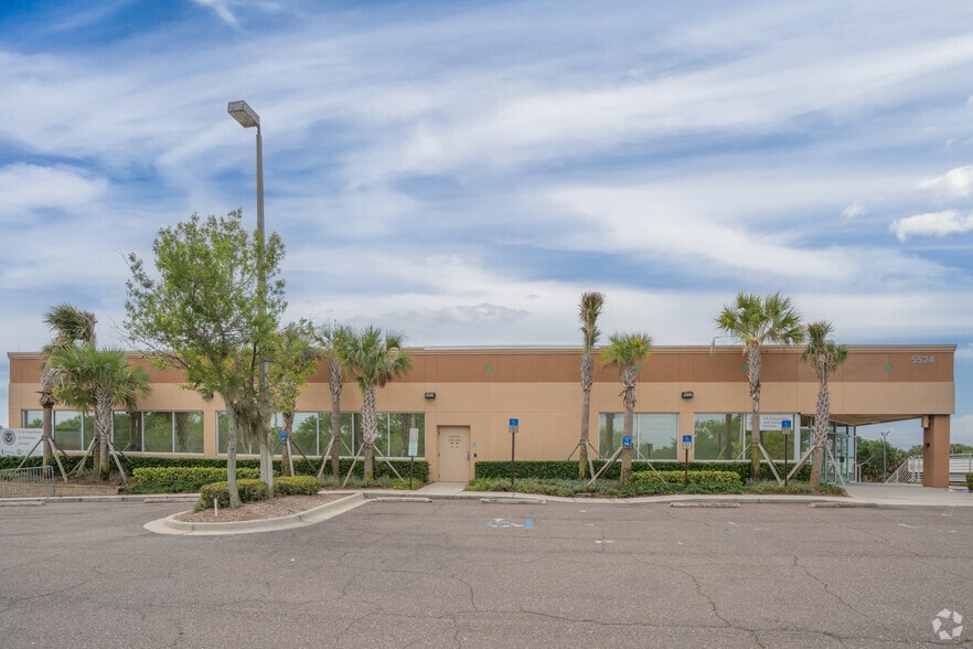 More Photos Of 5524 W Cypress St, Tampa Office For Sale