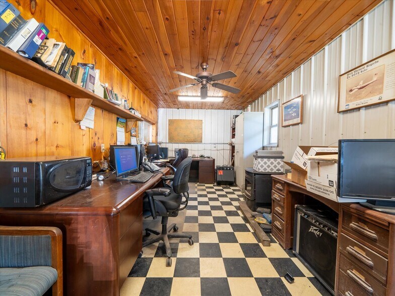 More Photos Of 8383 NY-961F, Arkport Auto Repair For Sale