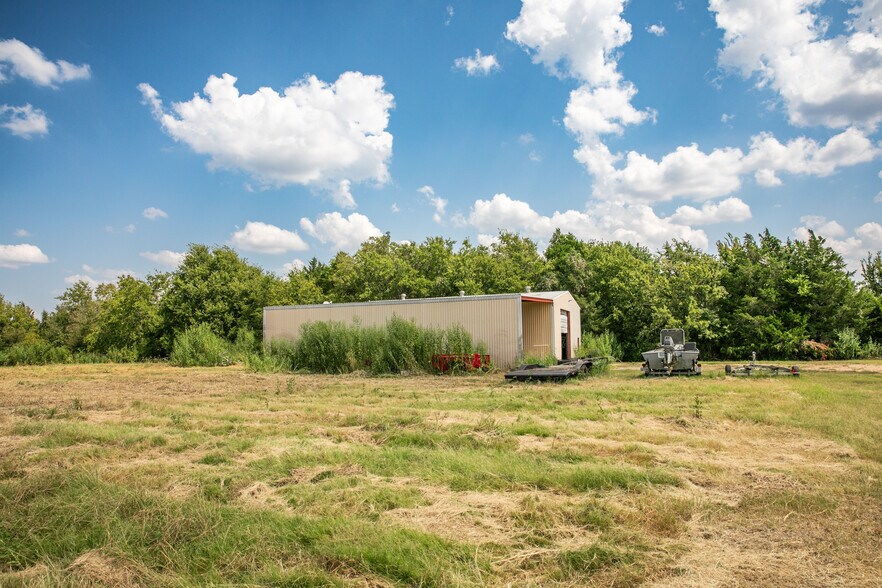 More Photos Of 30 Red Tip Ln, Brenham Land For Sale