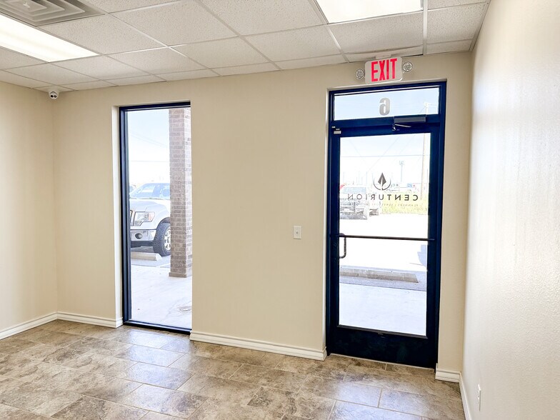 More Photos Of 3610 South County Rd, Midland Warehouse For Sale