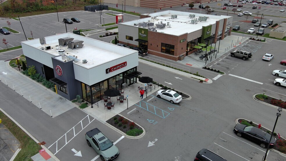 Primary Photo Of , New Albany General Retail For Sale