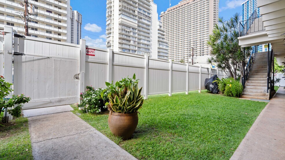 More Photos Of 1909 Kahakai Dr, Honolulu Apartments For Sale