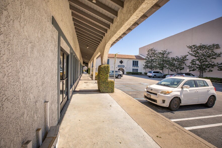 More Photos Of , Huntington Beach Office For Sale