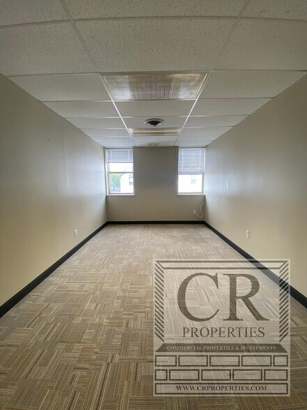 More Photos Of 303 Mill St, Poughkeepsie Loft Creative Space For Lease