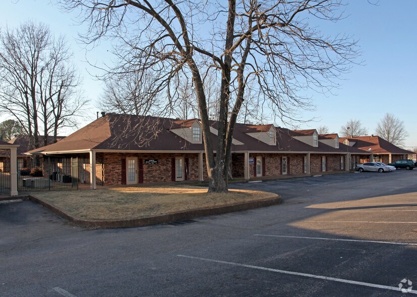 Primary Photo Of 5501 Winchester Rd, Memphis Office Residential For Sale