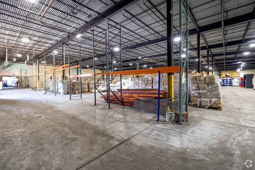 More Photos Of 55 Kennedy Dr, Hauppauge Flex For Sale