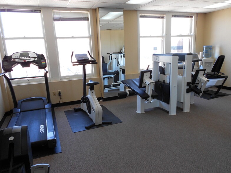 More Photos Of 343 E Main St, Stockton Office For Lease