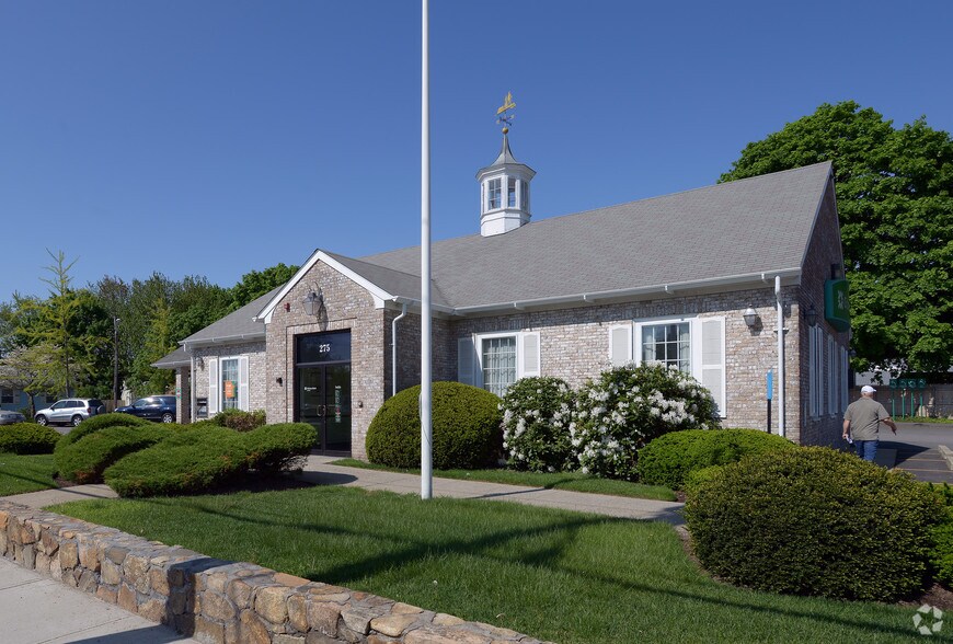 More Photos Of 275 Newport Ave, Rumford Bank For Sale