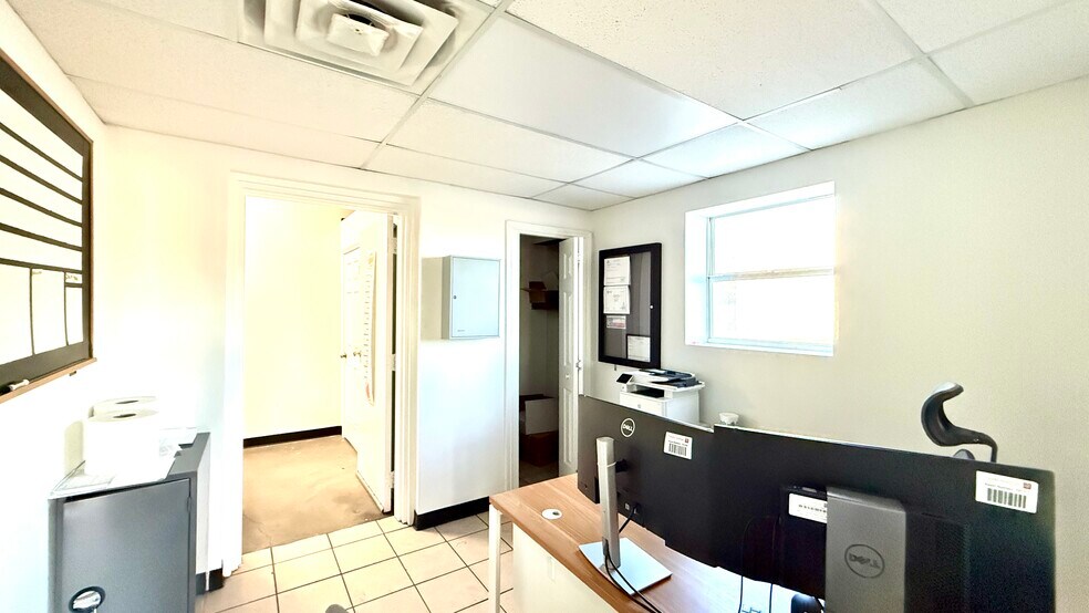 More Photos Of 2800 W Wall St, Midland Auto Dealership For Sale