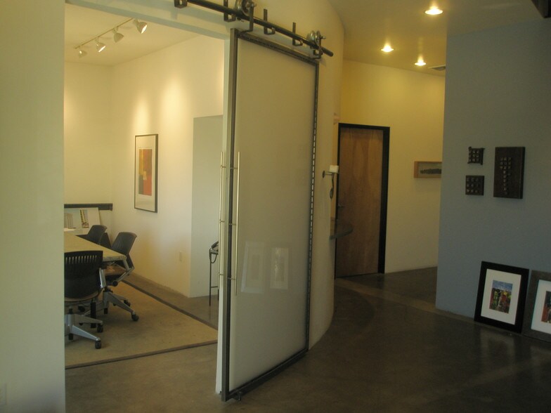 More Photos Of 3508 N 7th St, Phoenix Storefront Retail Office For Lease