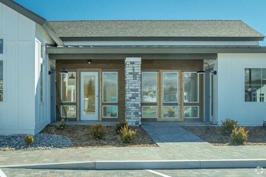 More Photos Of 3640 Mayberry Dr, Reno Office For Lease