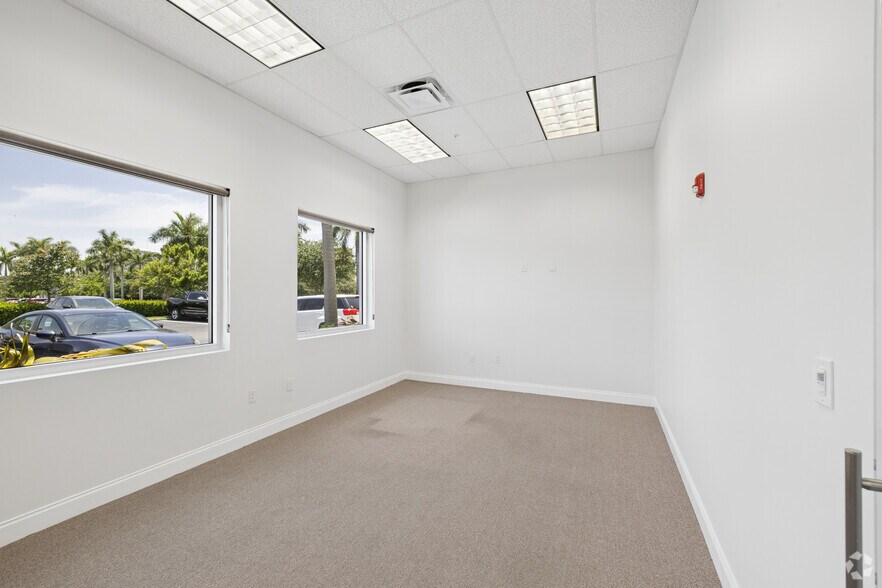 More Photos Of 600 Hillsboro Technology Dr, Deerfield Beach Unknown For Lease