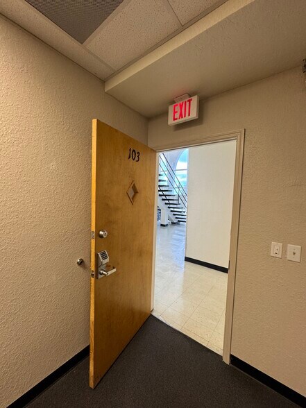 More Photos Of 3880 S Washington Ave, Titusville Office For Lease
