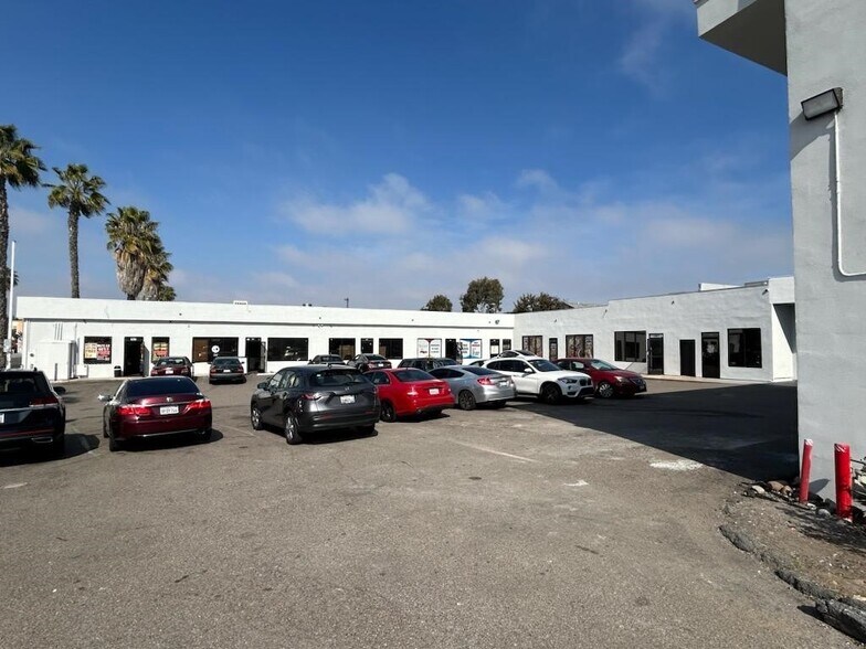 More Photos Of 1067-1071 Broadway, Chula Vista Storefront Retail Office For Lease