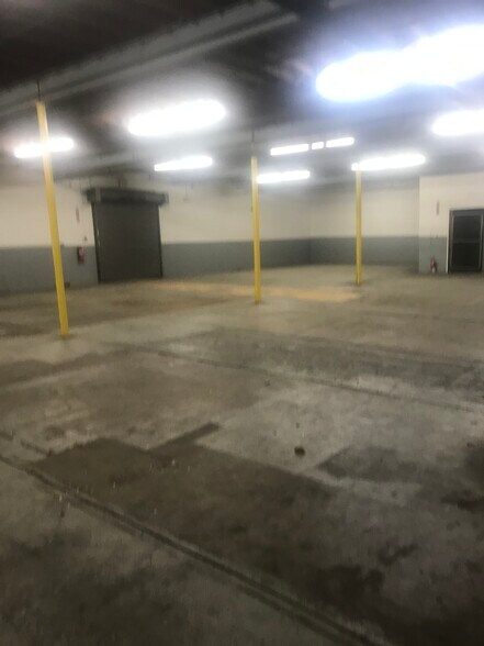 More Photos Of 1840 Margaret Ave, Annapolis Warehouse For Lease