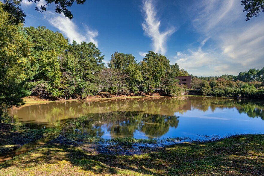 More Photos Of 1700 Water Pl SE, Atlanta Office For Lease