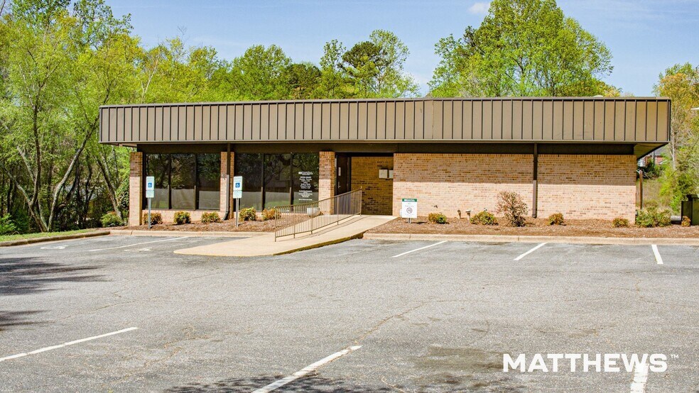 More Photos Of 3511 Graystone Pl SE, Conover Medical For Sale