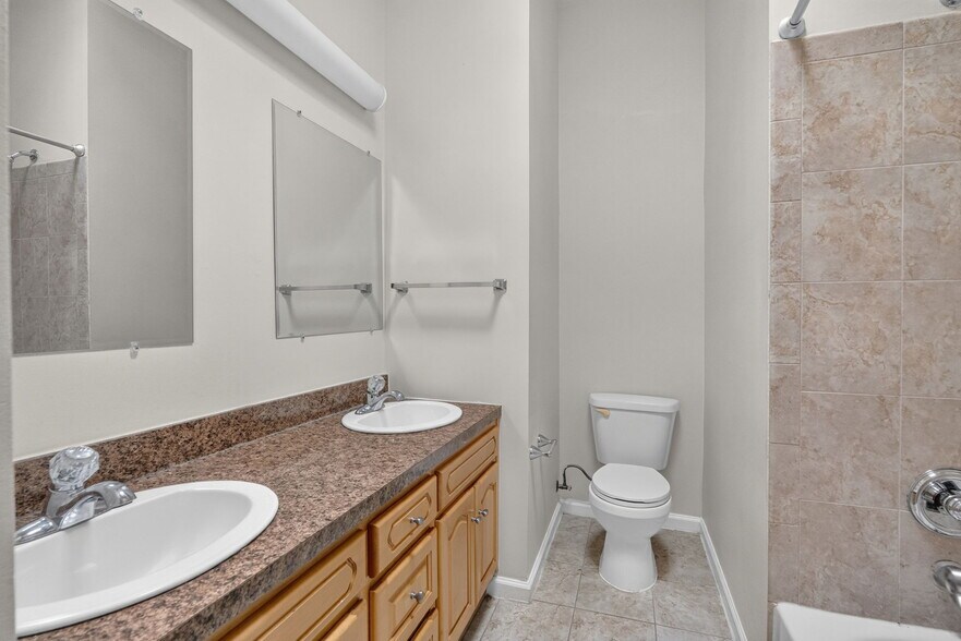 More Photos Of 1271-1275 Meigs Pl NE, Washington Apartments For Sale