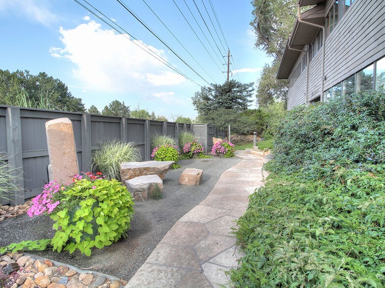 More Photos Of 5600 Arapahoe Ave, Boulder Office For Sale