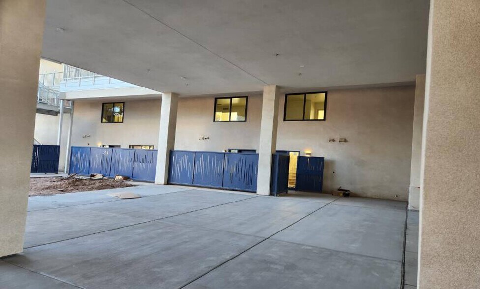 More Photos Of 2320 Central Ave SW, Albuquerque Apartments For Lease