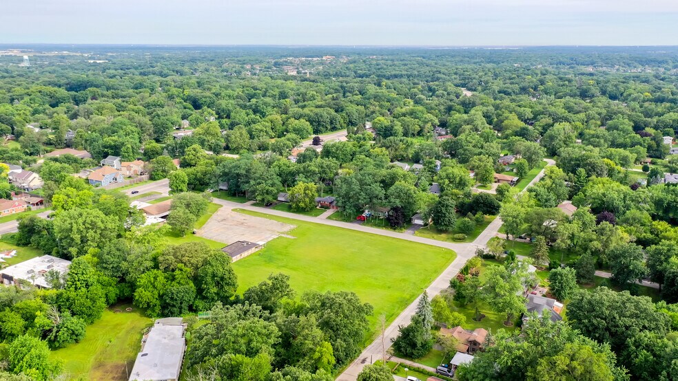 More Photos Of 525 N Neltnor Blvd, West Chicago Land For Sale