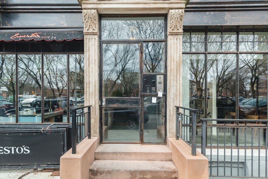 More Photos Of 259 E Broadway, New York Apartments For Sale