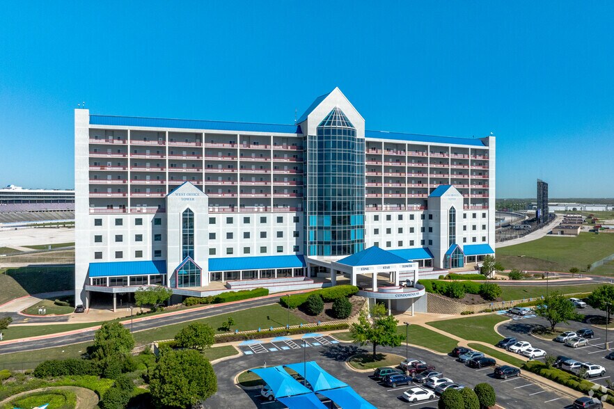 More Photos Of 3545 Lone Star Cir, Fort Worth Apartments For Sale