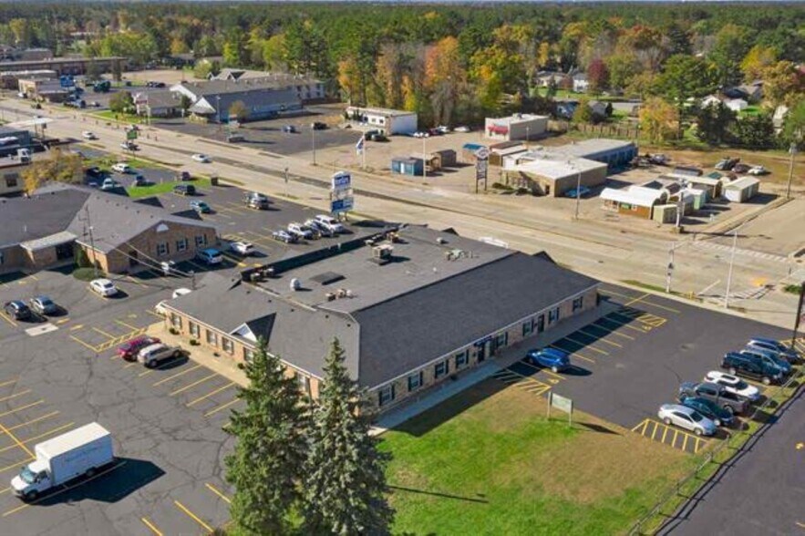 More Photos Of 2811 8th St, Wisconsin Rapids Office For Lease