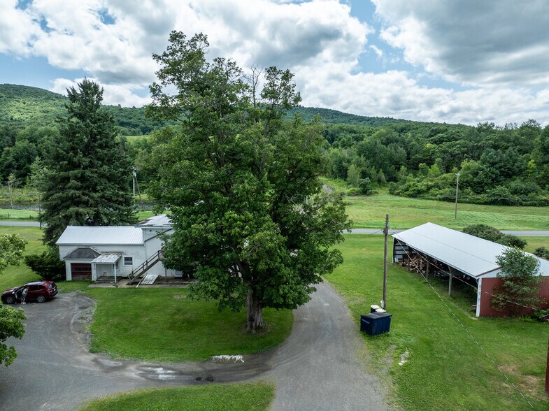 More Photos Of 571 Southside Dr, Oneonta Apartments For Sale