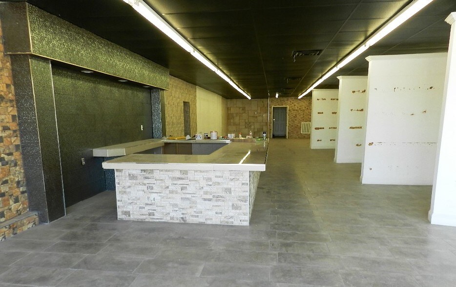 More Photos Of 900 N Nelson, Fort Stockton Freestanding For Lease
