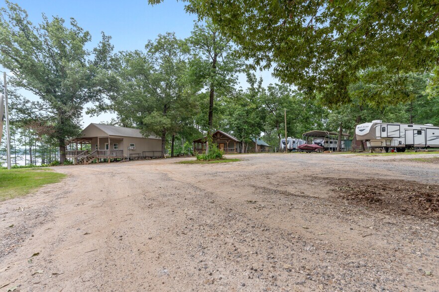 More Photos Of 7415 N State Line Rd, Karnack Trailer Camper Park For Sale