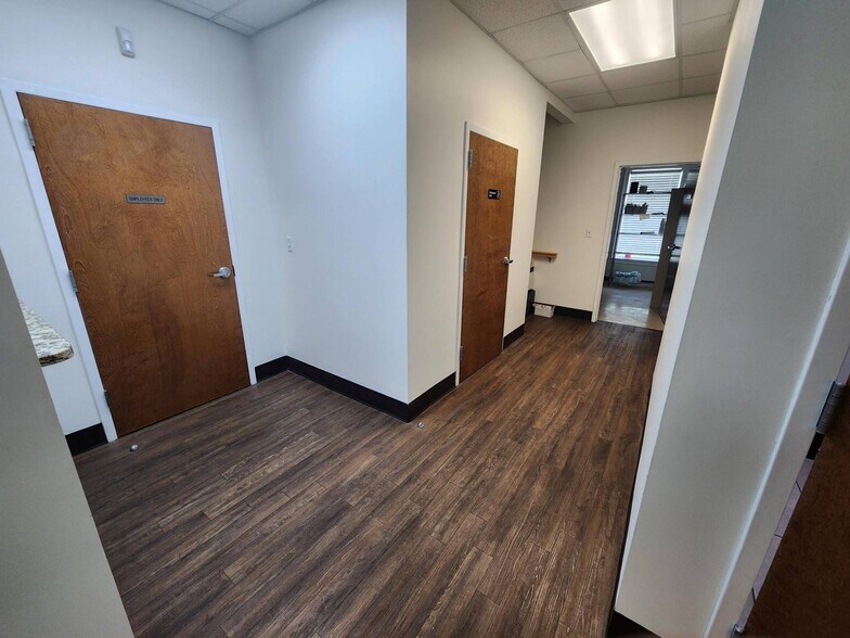 More Photos Of 418 Town Park Blvd, Evans Medical For Lease