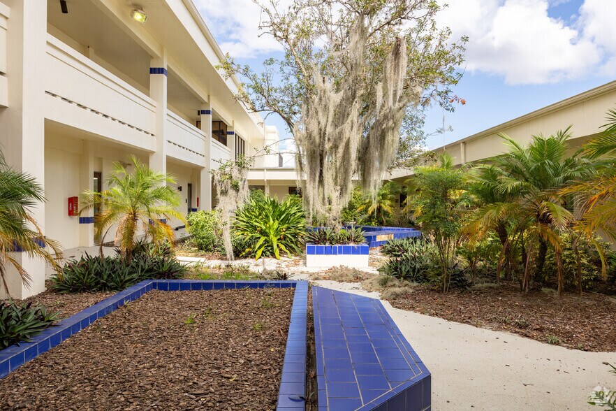 More Photos Of 500 N Washington Ave, Titusville Medical For Sale