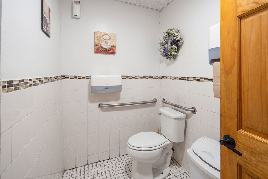 More Photos Of 334 Main St, Middleburgh Apartments For Sale