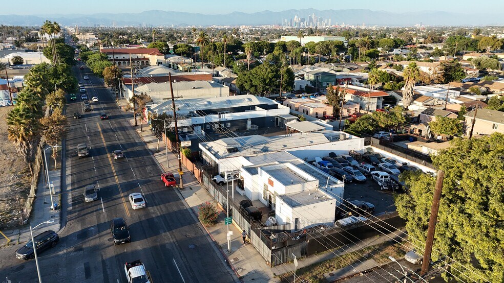 More Photos Of 6006 S Western Ave, Los Angeles Medical For Sale