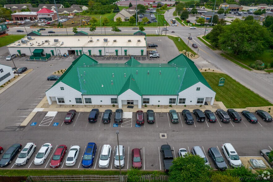 More Photos Of 5500-5518 Nike Dr, Hilliard Office For Sale