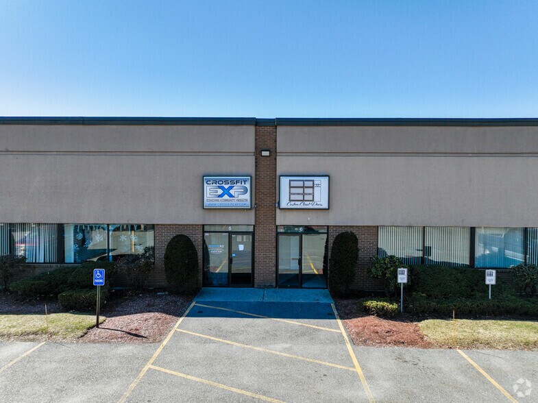 More Photos Of 100 Crawford St, Leominster Warehouse For Lease